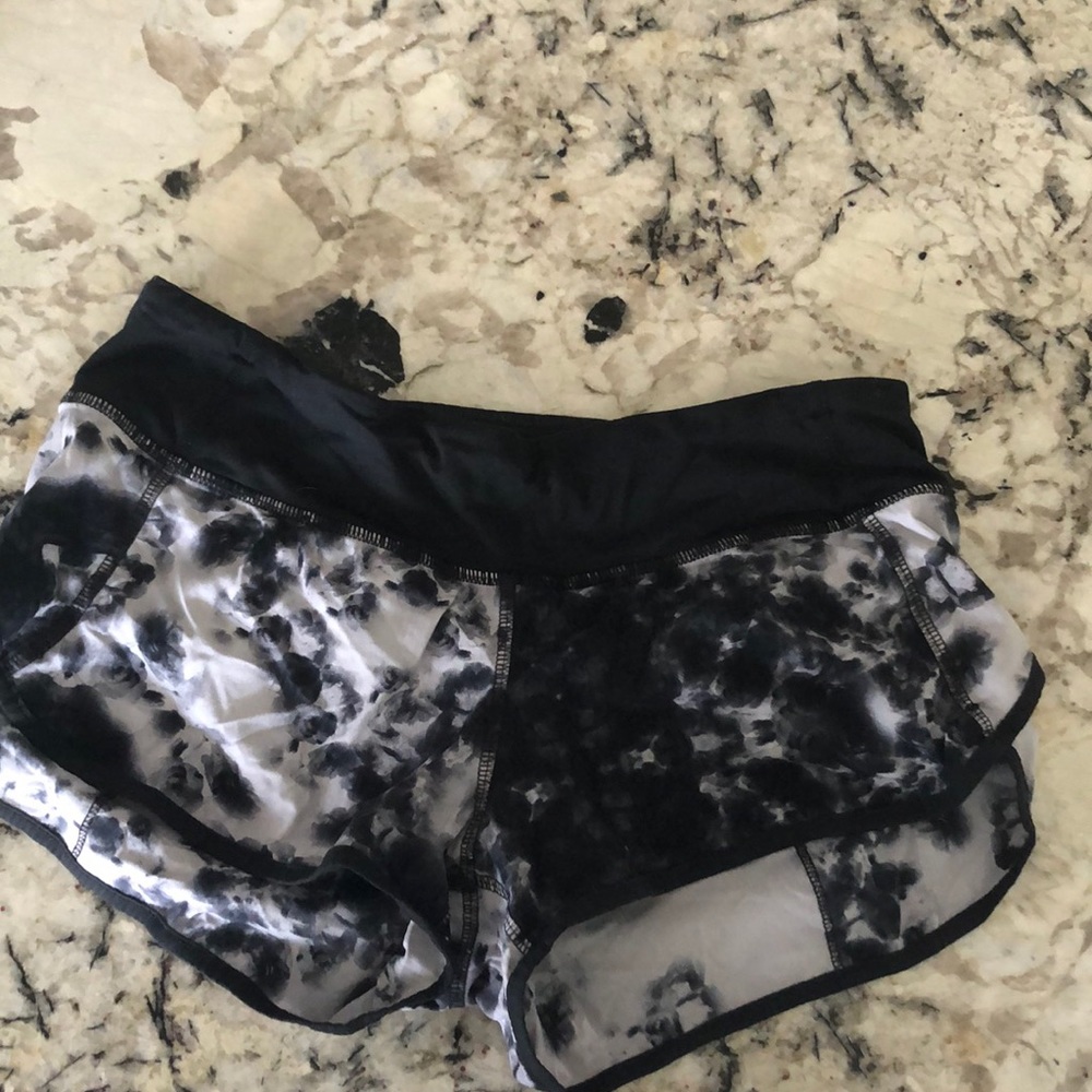 Lululemon speed up shorts